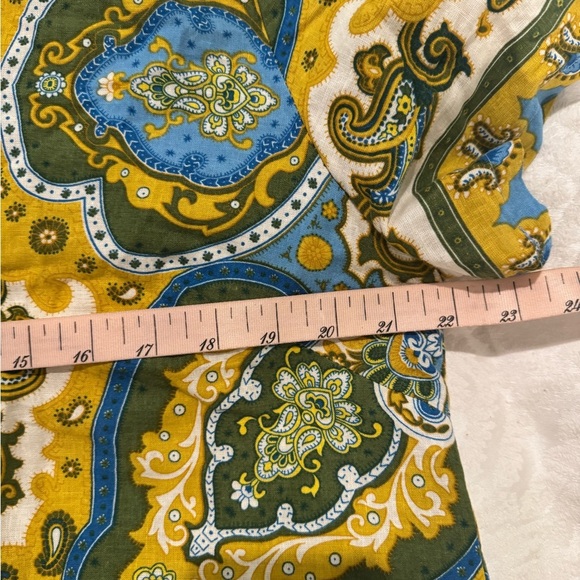 Haute hippie short sleeve collared linen blend bright paisley top - Picture 6 of 8